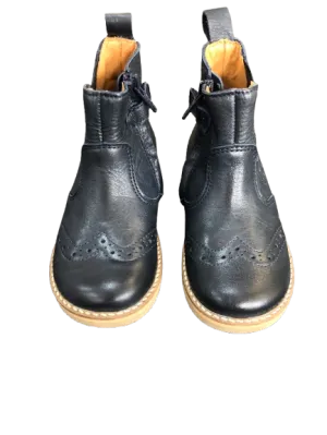 Dark blue Froddo boot