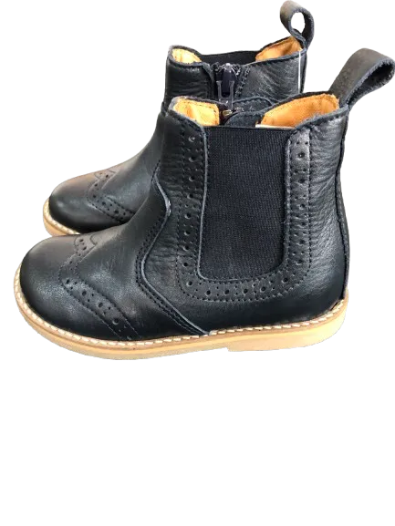 Dark blue Froddo boot