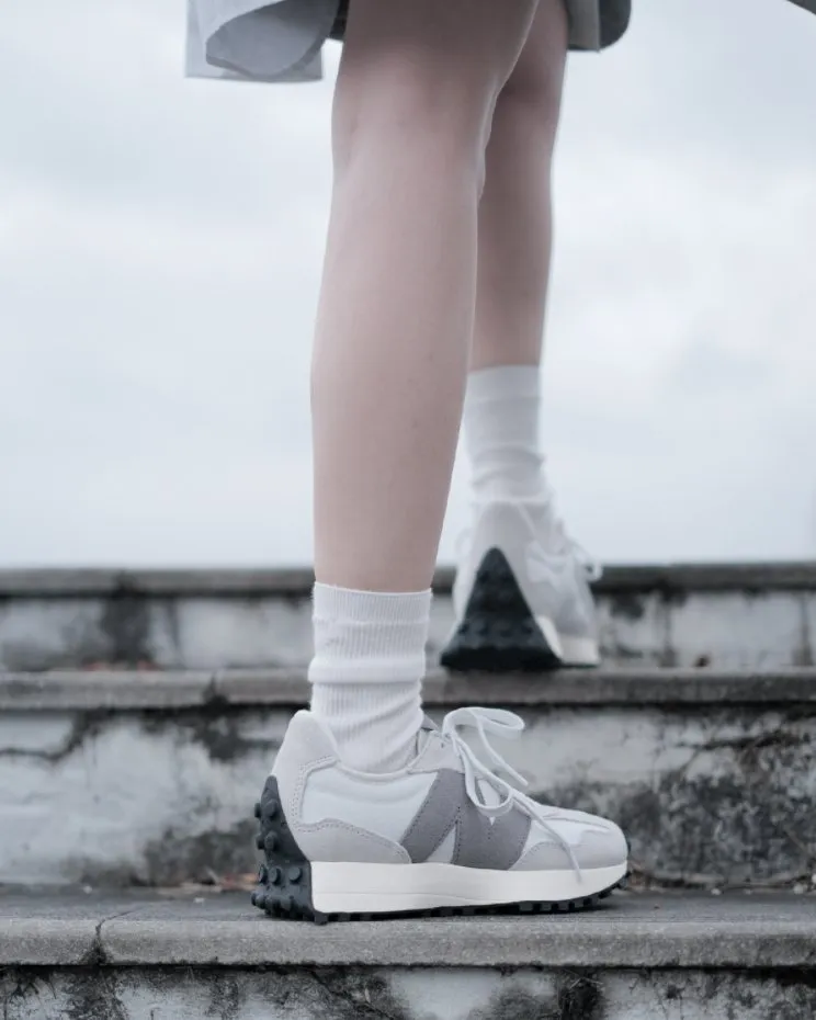 New Balance 327 質感灰