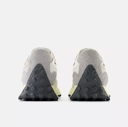 U327WRB Sea Salt With Raincloud