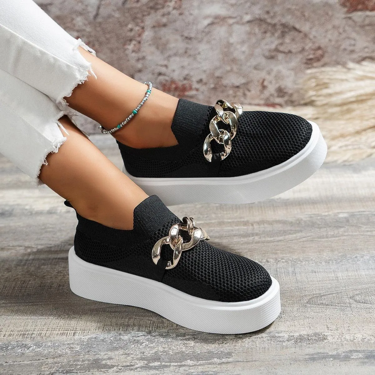 Women's European Style Metal Accent Mid-Heel Net Shoes